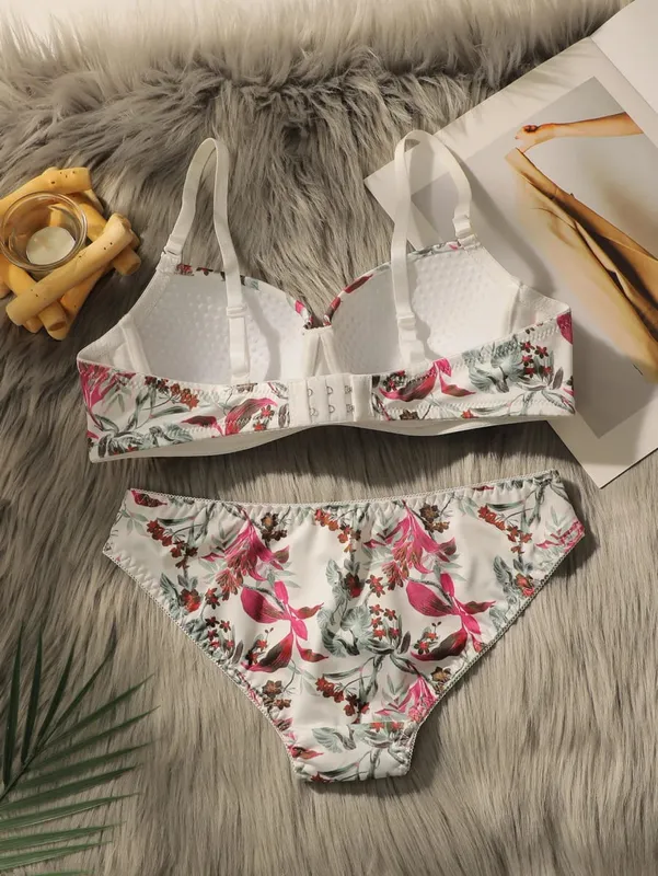 Ensemble soutien-gorge et culotte imprimé Push Up pour femmes, joli ensemble de Lingerie Sexy en dentelle à armatures, sous-vêtements confortables pour tous les jours