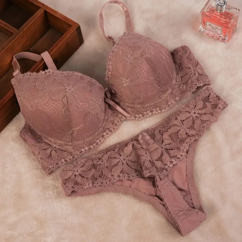 [Murah] Baru 2019 Renda Bordir Bra Set Wanita Plus Ukuran Push Up Pakaian Set Bra dan Panty Set 32 ​​34 36 38 ABC Cup untuk Wanita