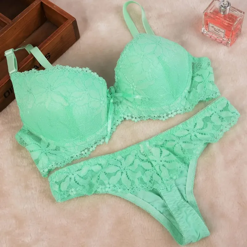 [Murah] Baru 2019 Renda Bordir Bra Set Wanita Plus Ukuran Push Up Pakaian Set Bra dan Panty Set 32 ​​34 36 38 ABC Cup untuk Wanita