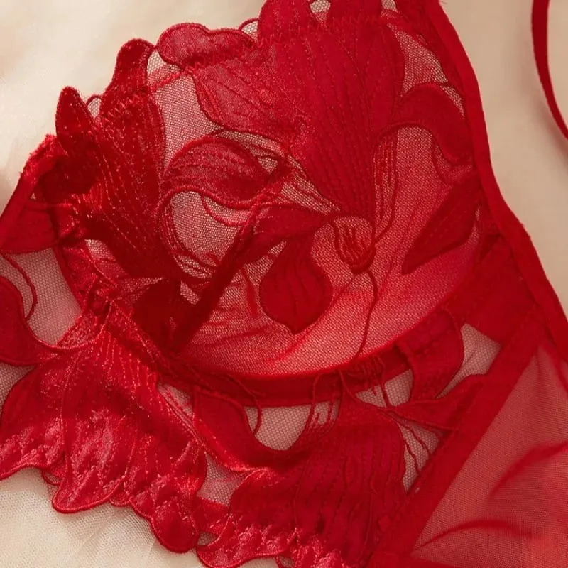 Ensemble de Lingerie en dentelle florale rouge pour femmes, soutien-gorge à armatures transparentes, bonnet fin, culotte tanga assortie, Sexy, ajouré, intimes — image 5