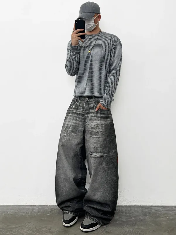 American Retro Skull Print Design Men's Loose Denim Jeans Y2K Street Hip-Hop Fashion Versatile Wide-Leg Pants Halloween Vibe — image 9