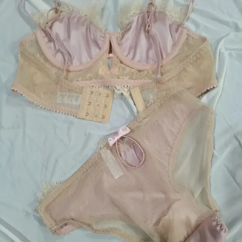 Sexy Lace Bralette & Briefs Set for Women Push Up Underwire Retro Lingerie — image 5