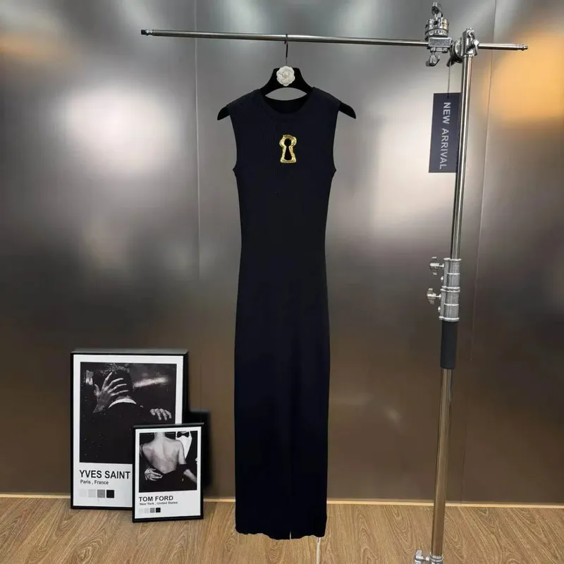 Sexy Hollow Out Vest Dress Women Summer Fashion Metal Button Knit Dresses Spicy Girl Sleeveless Slim Elastic Slit Long Vestidos — image 3