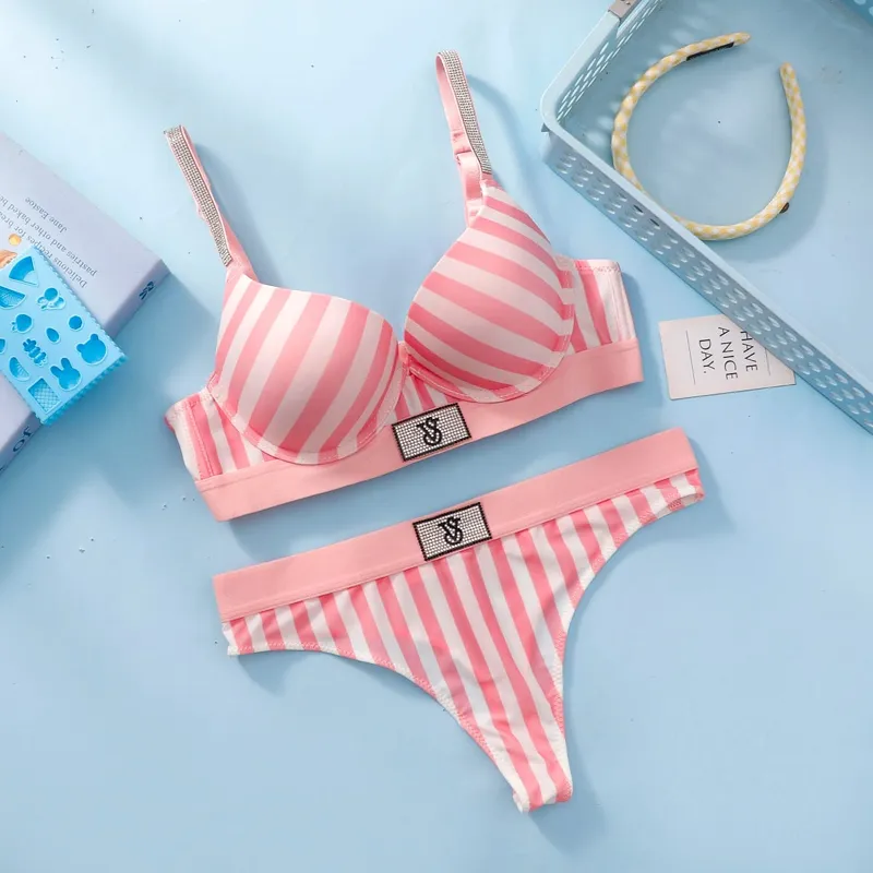 Victoria's Secret Women Lace Bra And Panty Set Push Up Wireless Comfortable Everyday Lingerie Underwire Seamless — image 6