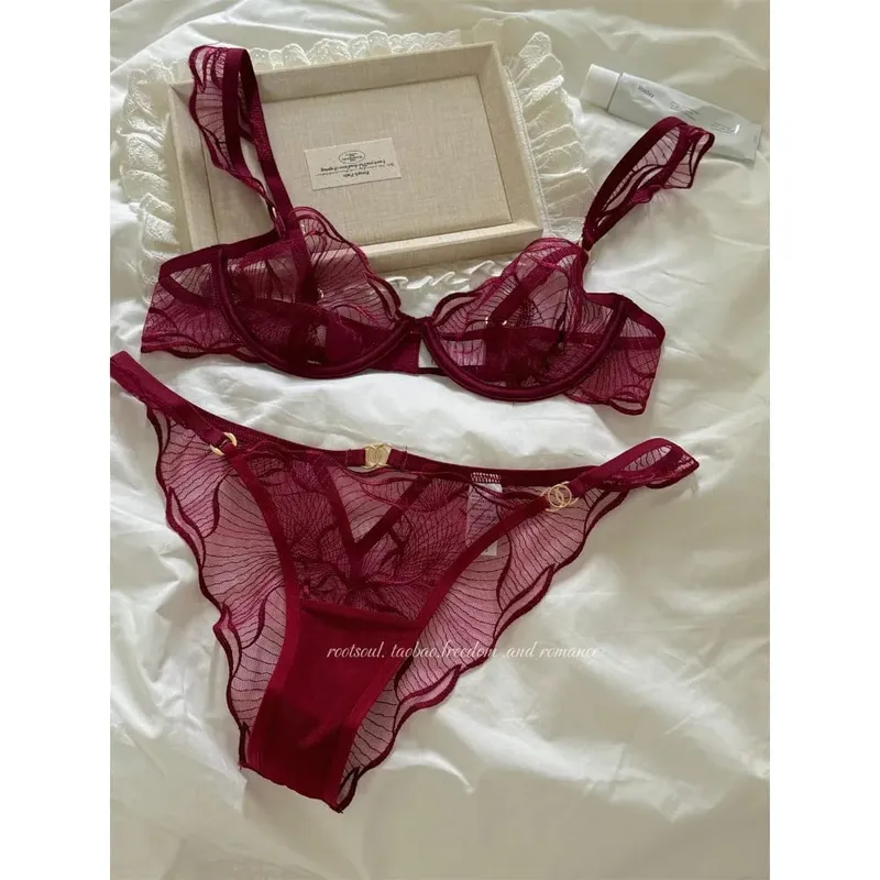 Romantic French Lace Bra Set Floral Embroidery Push Up Thin Cup Women Lingerie Bra & Panty Set Size 32-38AB セクシーな — image 2