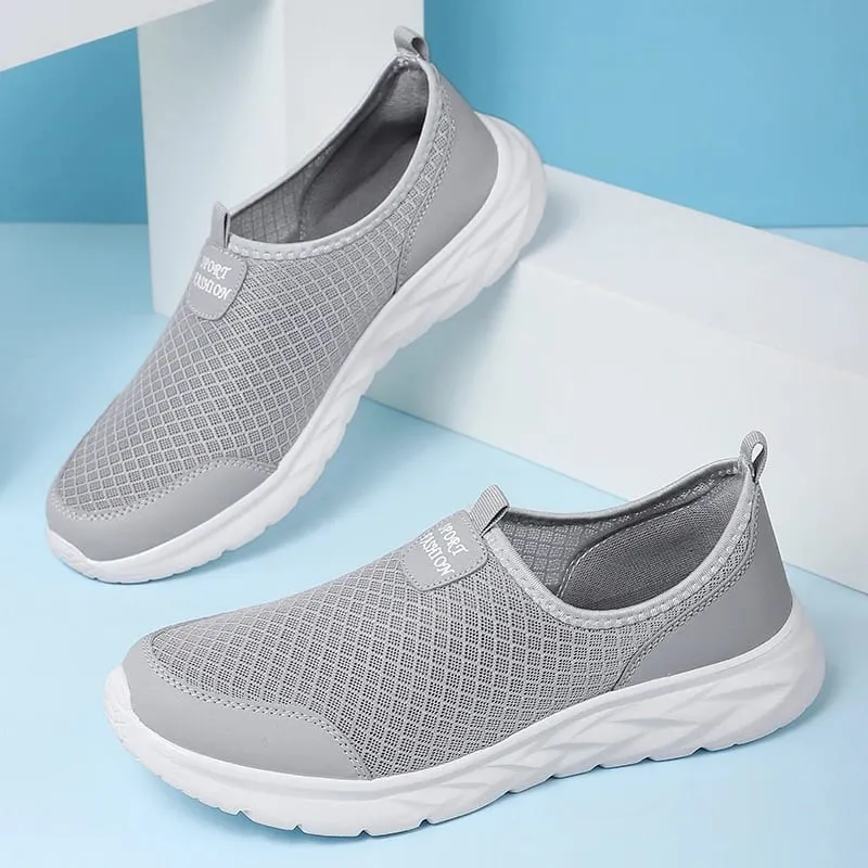 2023 lekkie męskie buty w stylu casual oddychające wsuwane męskie trampki antypoślizgowe męskie mieszkania buty do chodzenia na świeżym powietrzu rozmiar 40-47 — image 9