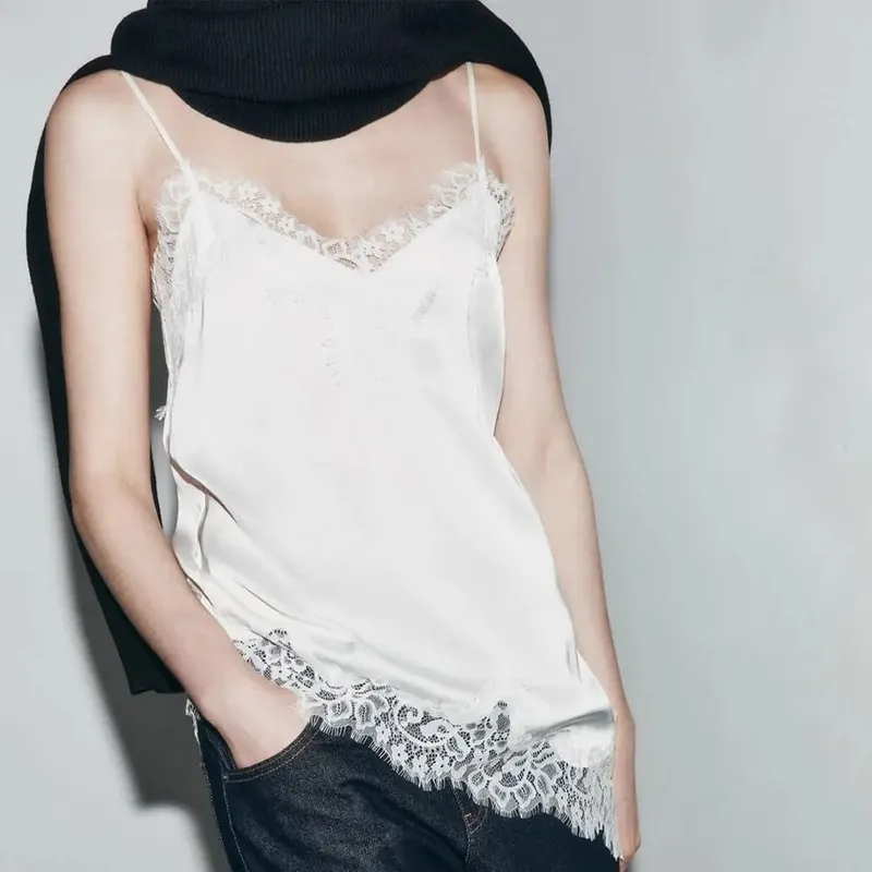 Şık Asimetrik Dantel Dantel Patchwork Üst Seksi Dantel Backless Kaşkorse Üstleri Kolsuz Zarif Backless Abiye Tops — image 2