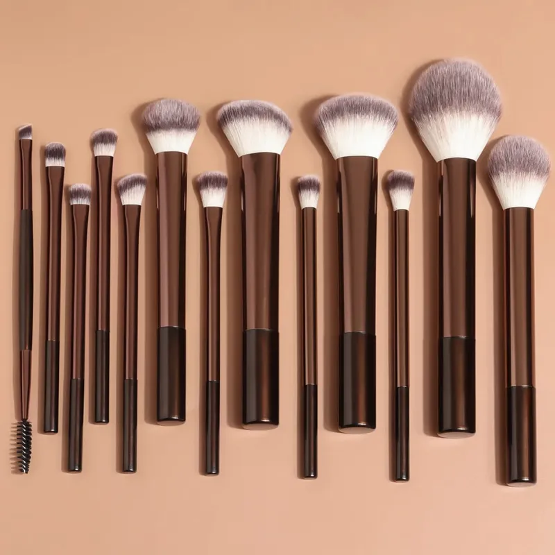 20 PCS Makeup Brush Set With Case Soft Bristles Foundation Powder Blush Concealer Eyeshadow Brush CRUELTY-FREE & VEGAN — image 2