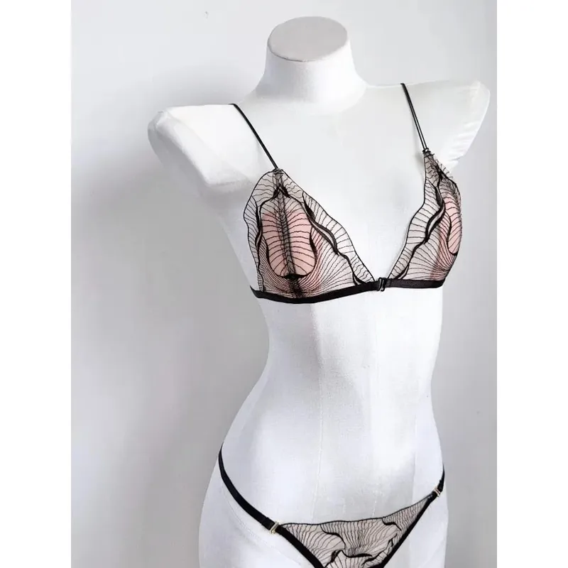 Premium French Triangle Cup Lace Wireless Bra Set Ultra Thin Thin Strap Soft Sexy Backless Lingerie 32‑38 A-B CUP Set — image 6