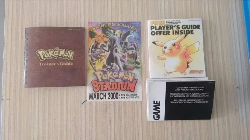 Pokemon Series Blue/Crystal/Gold/Green/Red/Silver/Yellow GBC Game in Box with Manuals for Video Game Cartridge USA Version — image 19