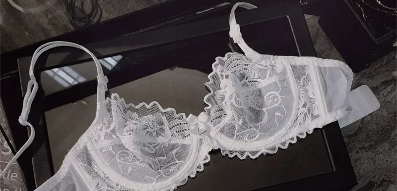 Minimal French Thin Perspective Lace Lingerie Set Underwire Beauty Back Large Bust Minimizer Side Shaping Anti Sagging Bra Set — image 9