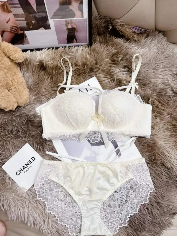 Soutien-gorge push-up pour petite poitrine – Ensemble bralette en dentelle chic français sans fil, soutien confortable, sous-vêtements anti-affaissement pour petites femmes — image 10