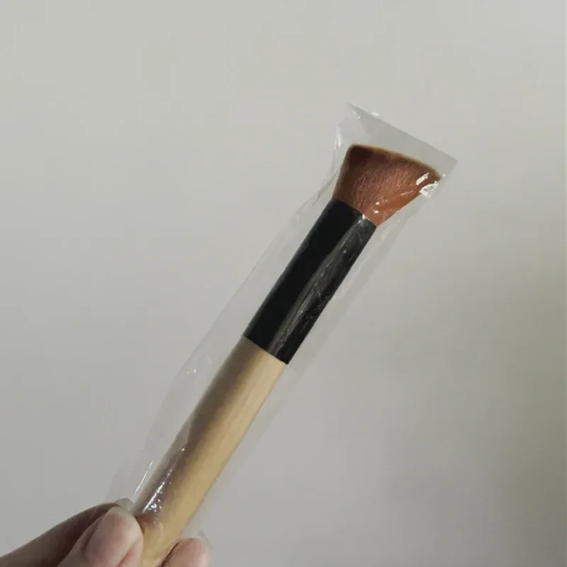 Foundation Brush Makeup Brushes Synthetic Hair Liquid Blending Mineral Powder Loose Powder Cosmetics 1pcs — image 2