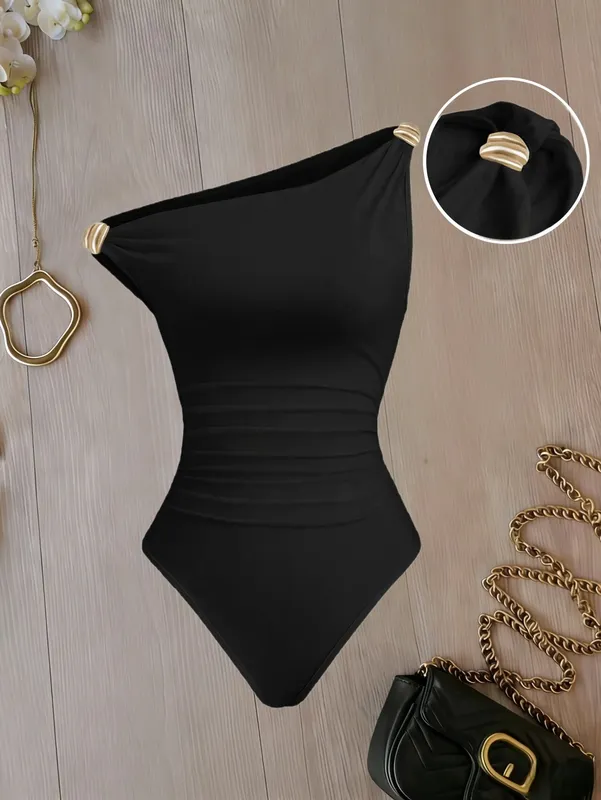 Women's One Shoulder Ruched Bodysuit Metal Detail Solid Color Sleeveless Bodysuit — image 8