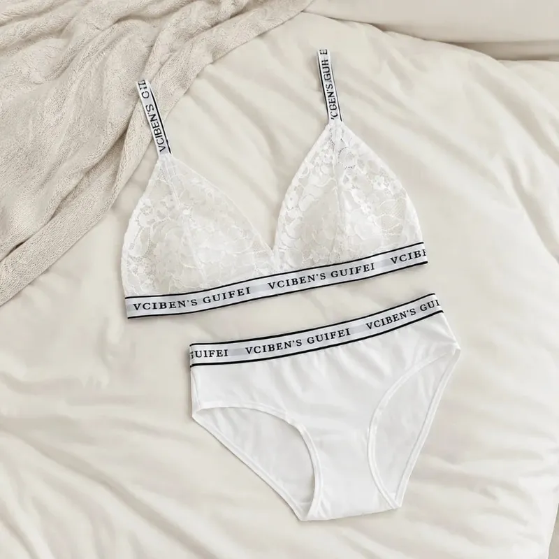 Comfortable Letter Design Lingerie Set Lace Wireless Women Underwear Suit Deep V Color Blocking Bra Panties Set Girl