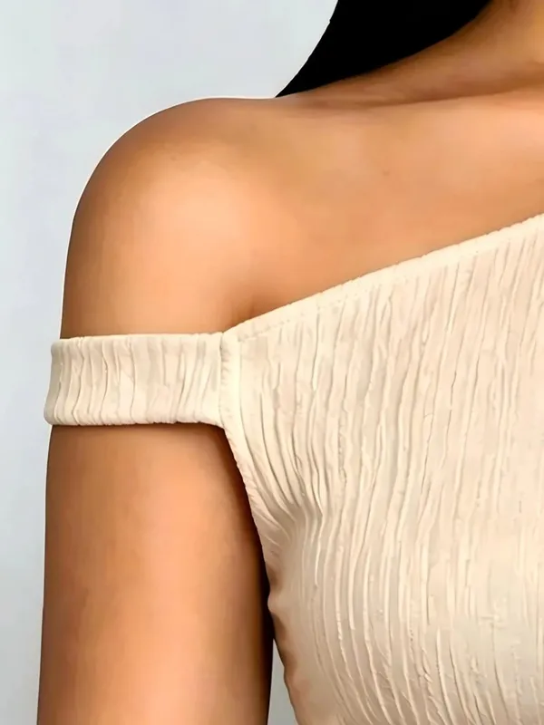 Y2K Minimalist Basic Casual Summer Women‘s Asymmetric Tank Top Sleeveless Solid Color Off Shoulder Side Ruched Crop Tops — image 3