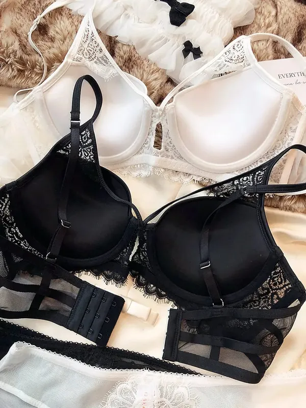 Sexy Hollow Push Up Bra Set Seamless Glossiness Comfort Women Underwear Classic Bandage Design Temptation Bras and Panties Sets — image 2