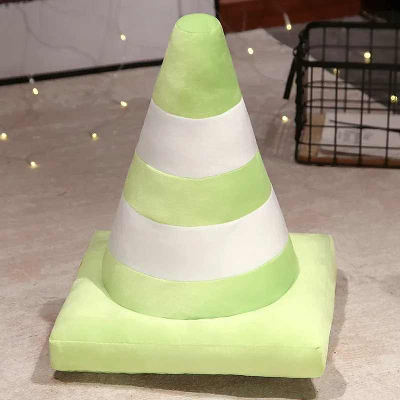Roadblock-cojín de peluche suave y realista para niños, cono de tráfico, construcción de carreteras, almohada cónica, juguetes para decoración del hogar