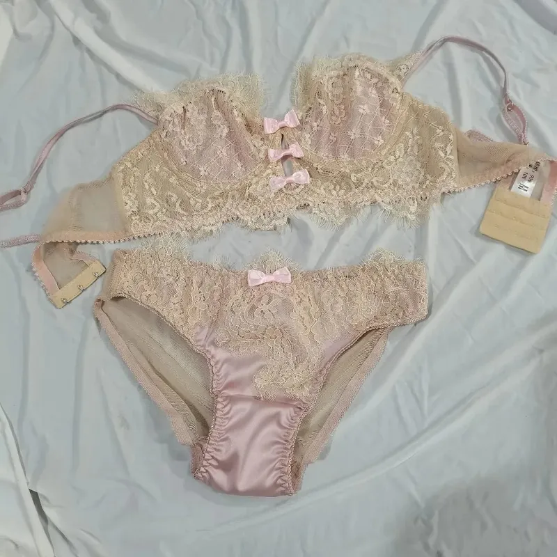 Sexy Lace Bralette & Briefs Set for Women Push Up Underwire Retro Lingerie