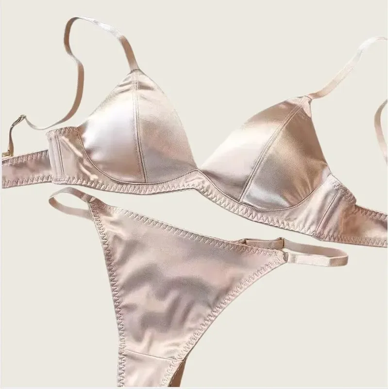 French-Style Sexy Triangle Cup Bra Set for Petite Busts Push-Up Underwire-Free Anti-Sagging Lightweight Satin Finish Bra — image 1