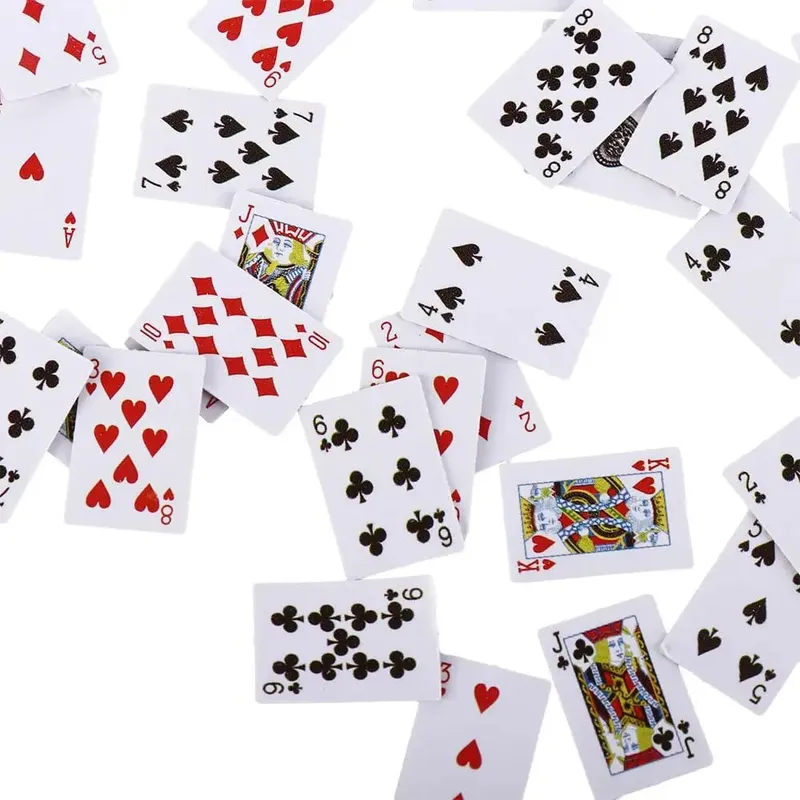 Potřeby Domů Dekorace Mini pokerové karty Miniatura Hrací pokerové karty Miniaturní hry Poker Mini hrací karty — image 6