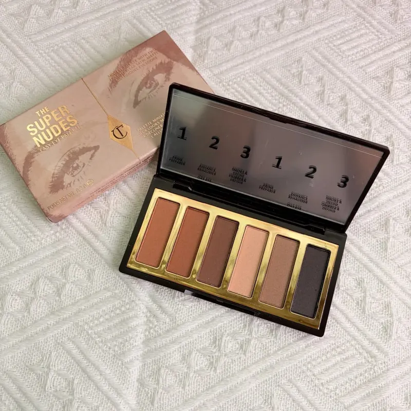 Charlotte Tilbury Cosmetics Flawless Liquid Highlighter Увлажняет кожу Роскошная палитра сатиново-матового мерцающего металлического покрытия — image 23