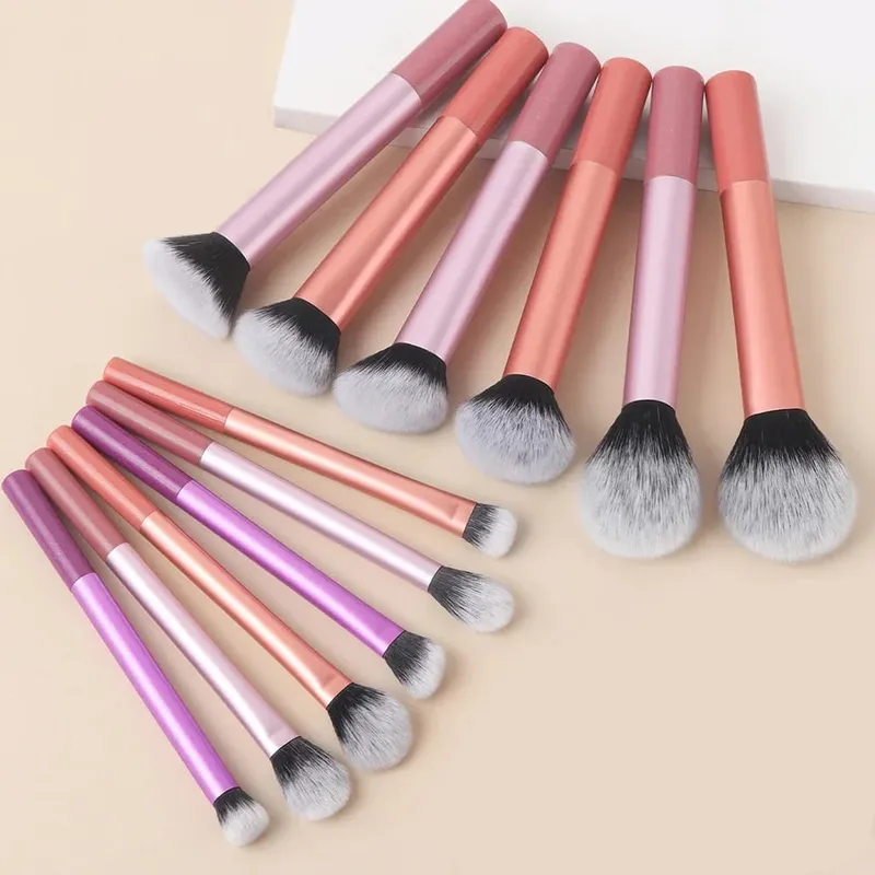 13PCS Makeup Brush Set Foundation Concealer Powder Eyeshadow Blush Brush Kabuki Blending Cosmetic Beauty Tool for Face — image 27
