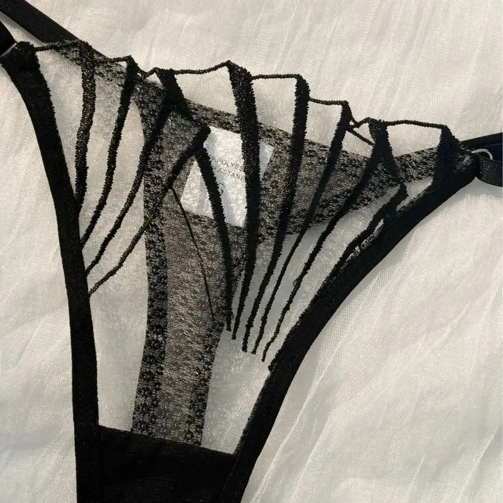 Sexy Women's Bra Set Ultra Thin Breathable Lace Mesh Lingerie Set Comfortable Lightweight Scallop Transparent Lingerie Set