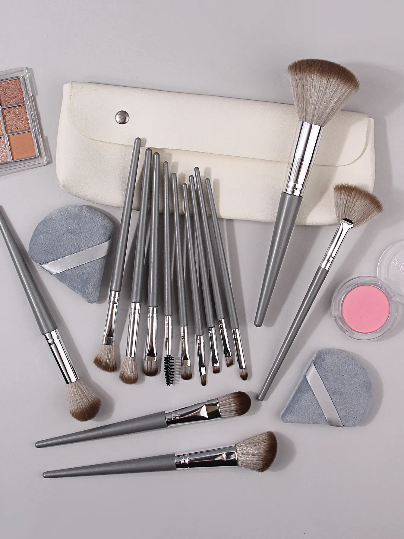 17PCS Makeup Brush Set Soft Fluffy Professional Cosmetic Foundation Powder Eyeshadow Kabuki Blending Make Up Brush Beauty Tool — image 5