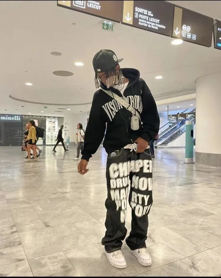 Y2k Wide Leg Jeans 2026 New Trend Hip Hop Letter Printed Black Pants Men Women Fashion Punk Loose Straight Trousers Streetwear — image 4