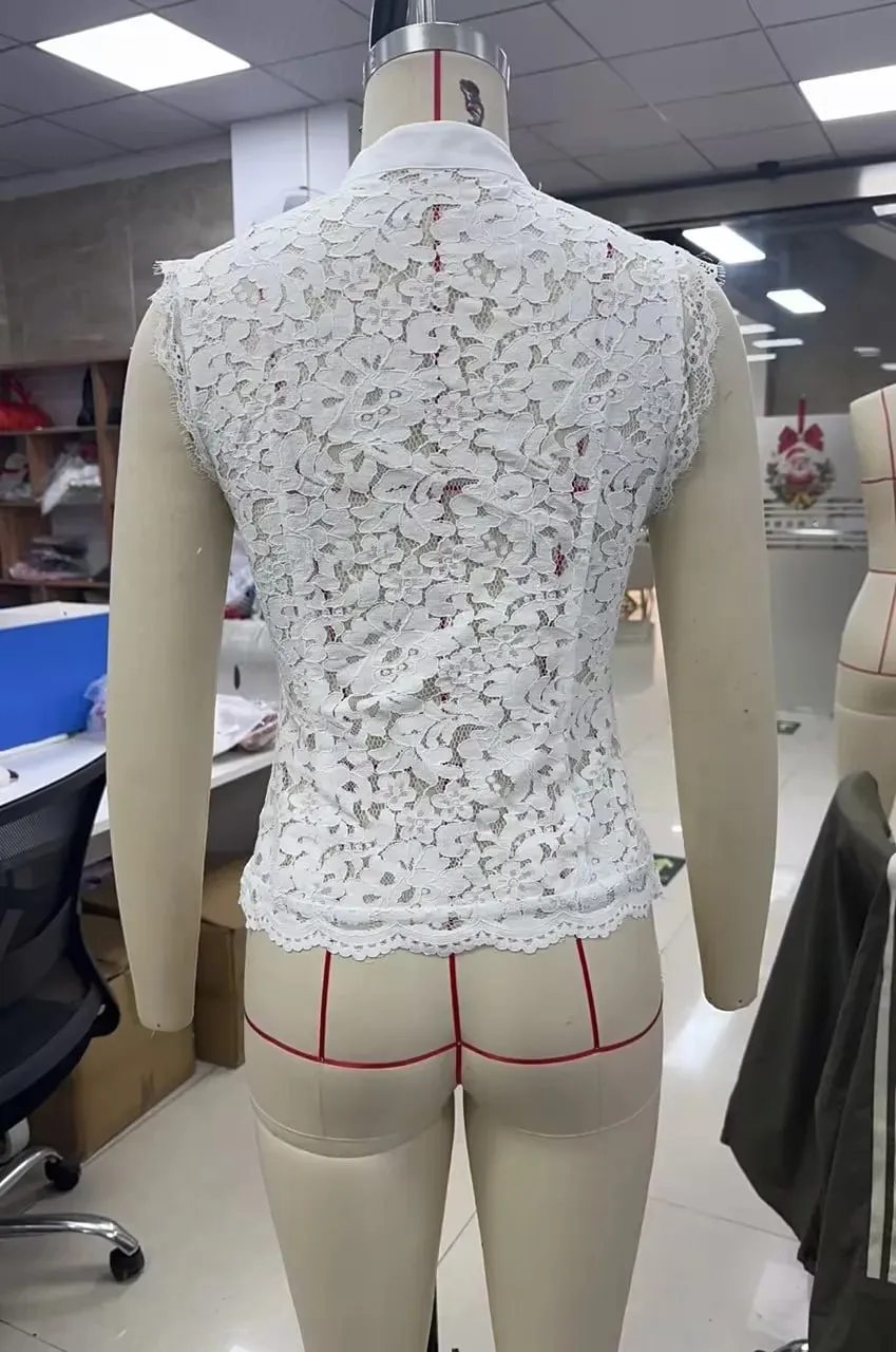 Y2K Aesthetic Solid Color Lace Crop Top Sleeveless Chinese Frog Button Vest Women's Summer Party Streetwear — image 9