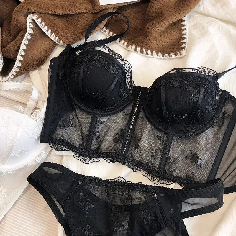 Retro Half Cup Embroidered Lace Bra & Panty Set Push Up Sexy Body Sculpting Lingerie — image 3