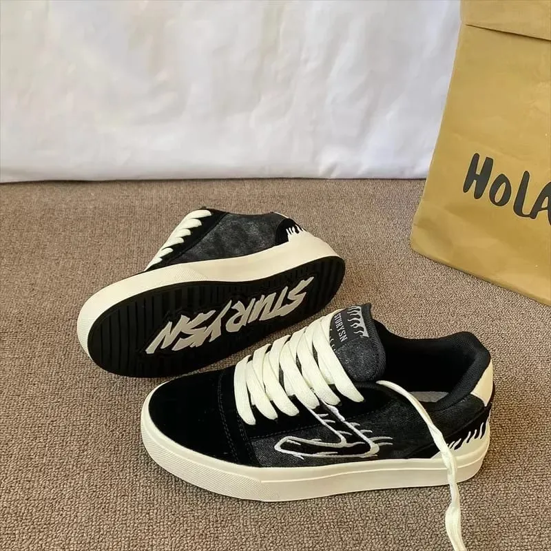 Design Sensation Men's Black White Board Shoes Spring 2026 New Style Couple Match Sport Low Top Casual Sneakers Breathable — image 3