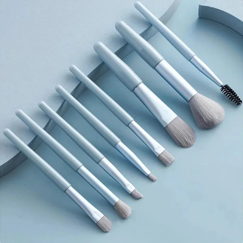 8-teiliges Make-up-Pinsel-Set in Reisegröße – weiches Haar, Rouge, Lidschatten, Konturpinsel, professionelle Beauty-Tools — image 6