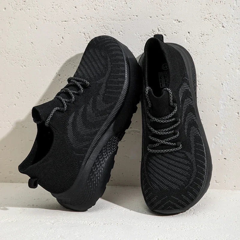 Unisex Men Sneakers Barefoot Casual Wide Last Fashionable Canvas Flat Board Shoe New Wide Toe Breathable Mesh Running Shoes
