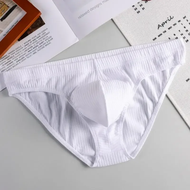 남자의 섹시한 브리프 립 코튼 통기성 편안한 땀 흡수 스포츠 속옷 청소년 낮은 허리 U 볼록한 주머니 언더 팬츠