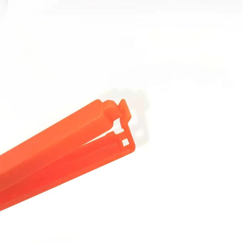 1Pc/4 /8/10Pcs Plastic Sealing Clips for Kitchen Food Freshness Preservation Sealing Clips Large-sized Clips for Snacks — image 3