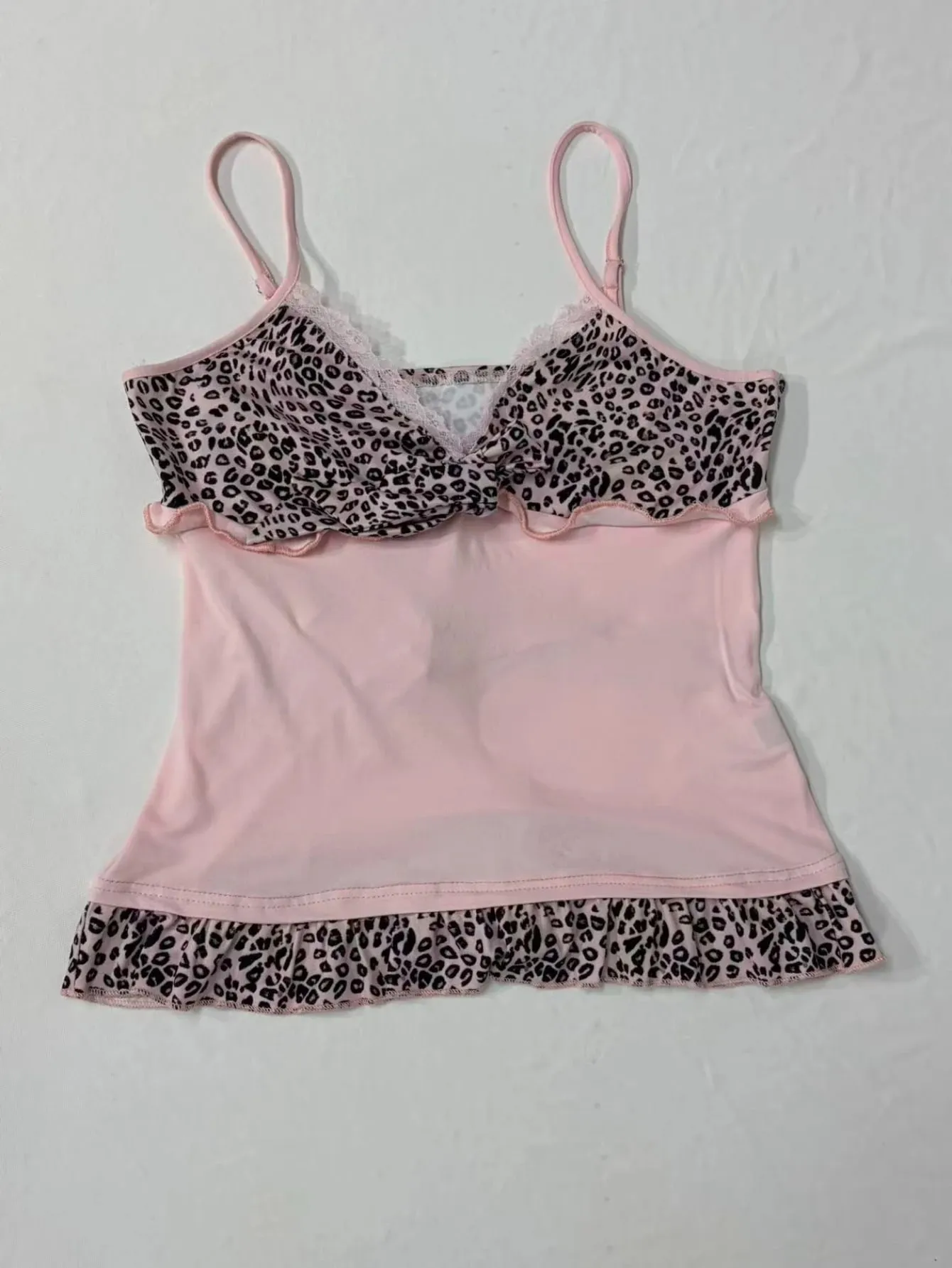 Y2k Women Sweet Cutecore Sexy Leopard Graphic Print V-neck Goth Cami Grunge Baby Tee Emo Tank Tops Crop 2000s Alt Acubi Clothes — image 4