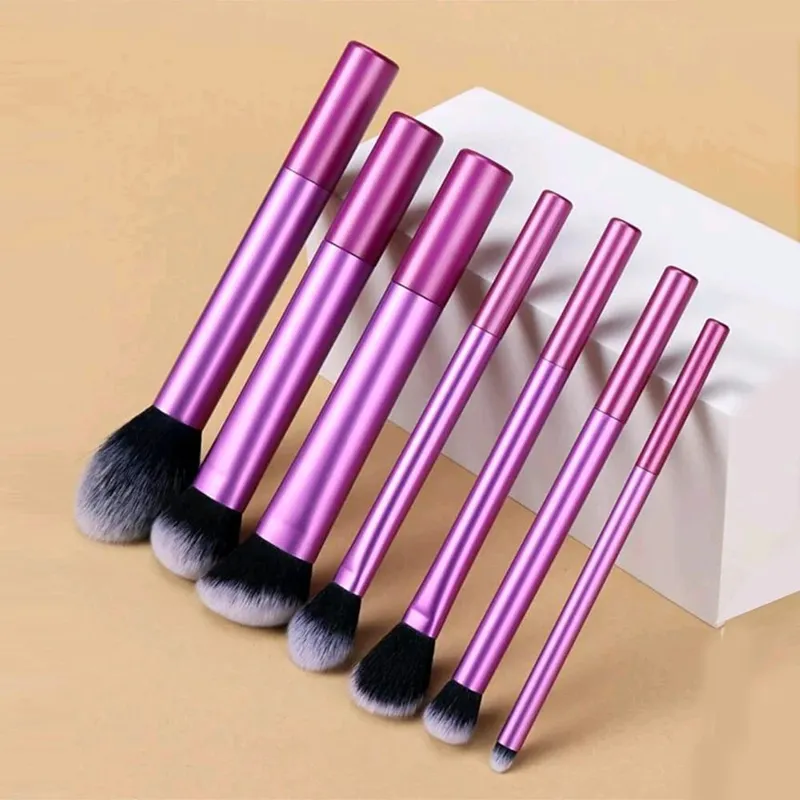 10pcs Pink Makeup Brush Set for Beginners Mini Portable Foundation Eyeshadow Brushes with Crystal Handle Includes Brush Pouch — image 22