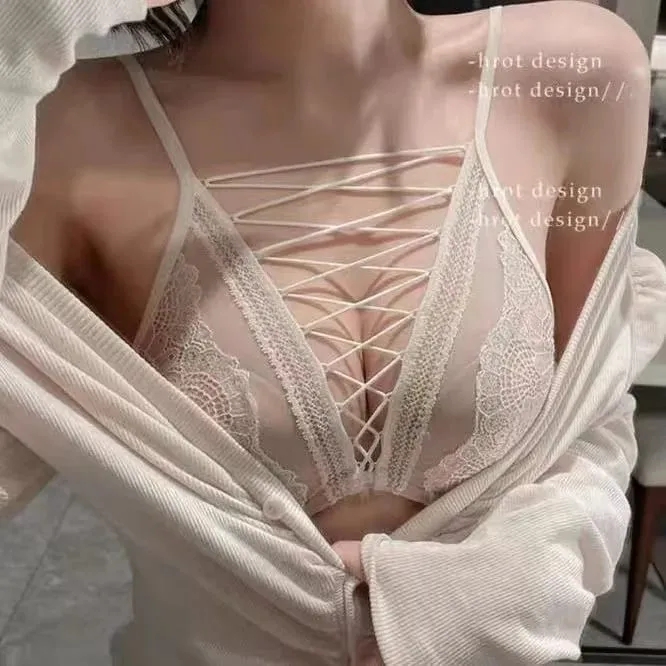 French Sexy Lingerie Set Soft Underwire Push Up Bra for Small Chest Deep Gather Lace Up Cutout Pure Look CA MOYISU Sexy Tushy — image 9