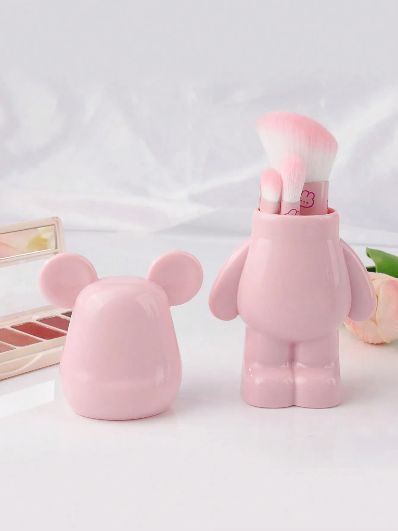 4‑Pcs Cherry Print Makeup Brush Set With Cute Bear‑shaped Storage Case Soft Bristle Blush Eyeshadow Detail Make‑up Brushes Kit — image 4