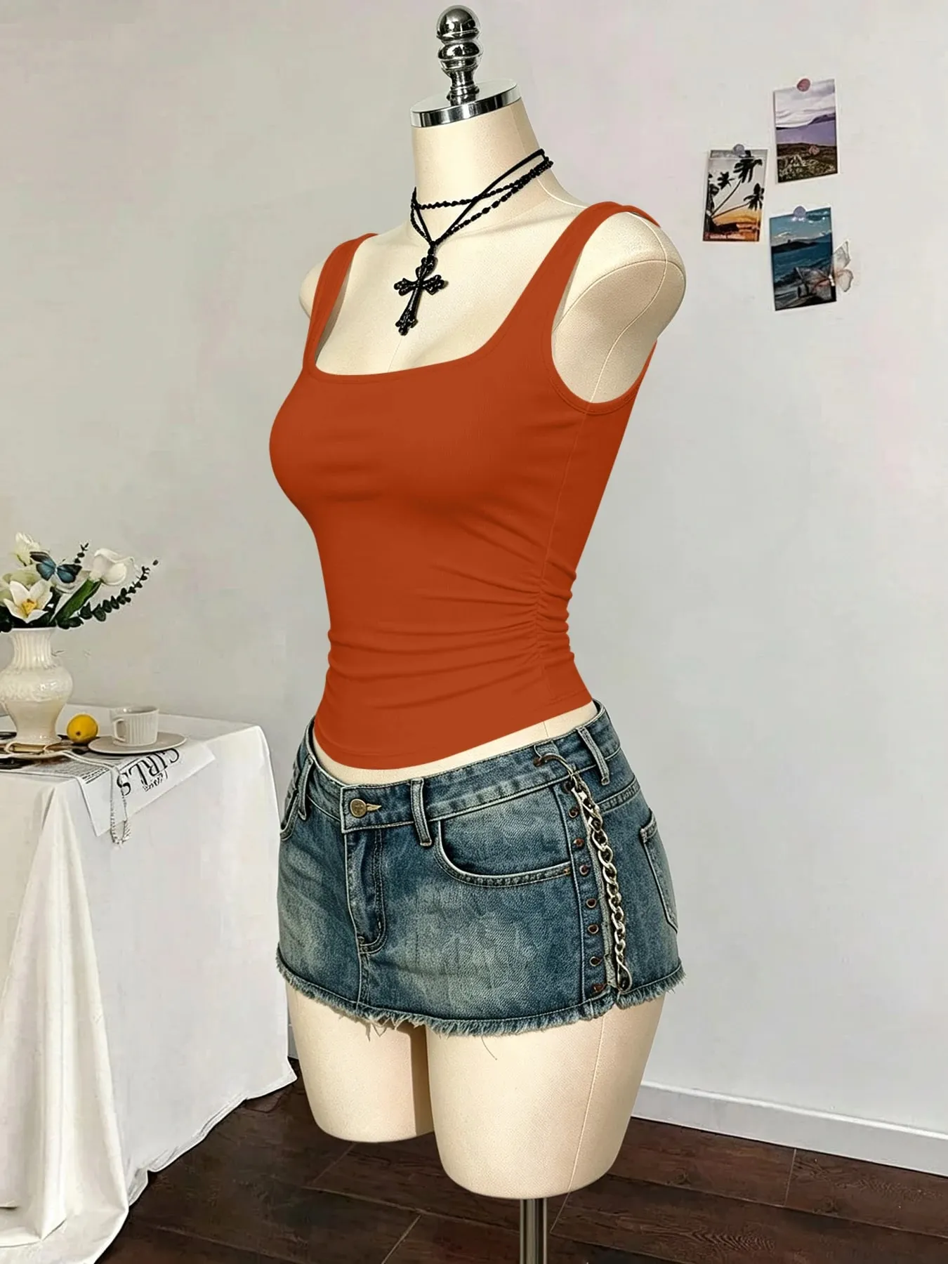 Women Square Neck Wide Strap Ribbed Tank Top Sleeveless Fitted Slim Casual Cami Top — image 3