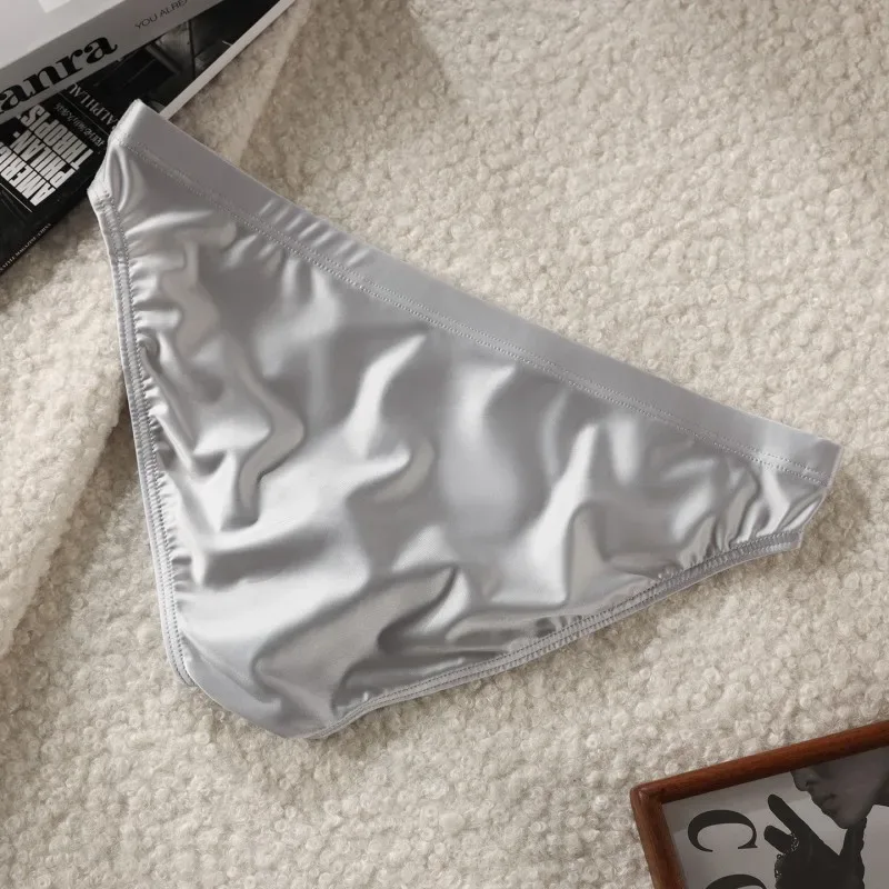 Men Solid Briefs Underwear Man Sexy Glossy Underpants Cuecas Calzoncillos Ropa Interior Hombre Slips Male Pouch Panties