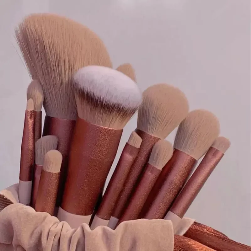 13Pcs Soft Beauty Makeup Brushes Set Foundation Eyeshadow Blush Cosmetic Tools with Storage Bag for Women — image 4