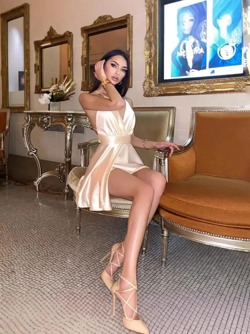 Summer Sexy 2000s European and American Solid Color V-neck Bow High Street Vintage style emo Strap Dress Strap A-line short Dres — image 3