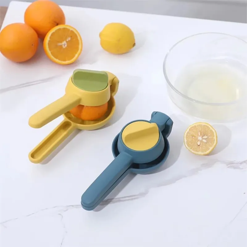 Mini Multifunctional Juicer Handheld Non-electric Juicer Lemon Squeezer Fruit Orange Juicer Household Manual Juicer Supplies — image 4
