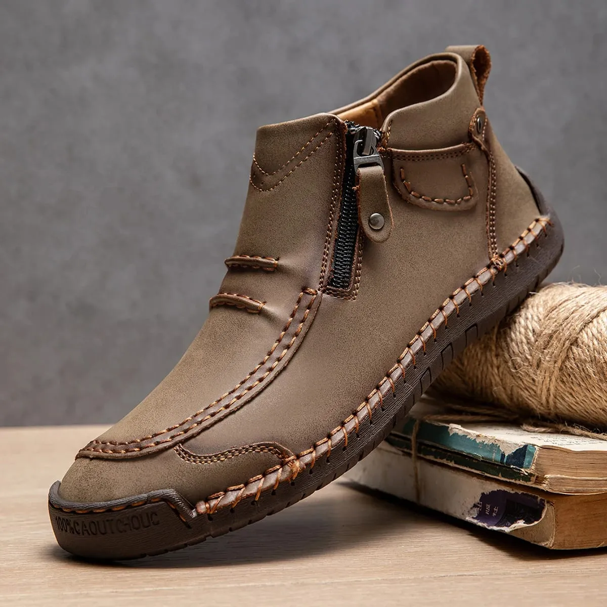 New Autumn Handmade Leather Men Boots Outdoor Design Sneakers Man Breathable Casual Leather Shoes Men Ankle Boots Fall Plus Size — image 2