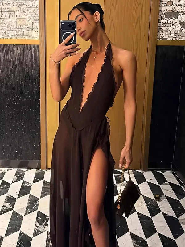 Mozision Gaun Maxi Seksi Punggung Terbuka Leher V Dalam Halter Gaun Panjang Pesta Klub Belahan Tinggi Tanpa Lengan Bahu Terbuka Elegan Wanita