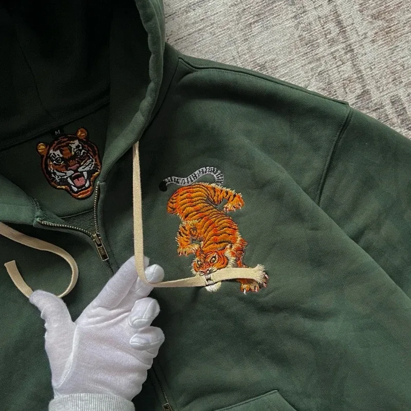 Y2k Men Women Casual Tiger Embroidery Hoodie Oversized Zip Up Sweatshirts Long Sleeve With Kangaroo Pocket Olive Green Clothes — image 3