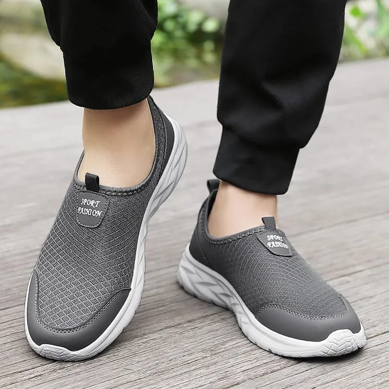 2023 lekkie męskie buty w stylu casual oddychające wsuwane męskie trampki antypoślizgowe męskie mieszkania buty do chodzenia na świeżym powietrzu rozmiar 40-47 — image 4